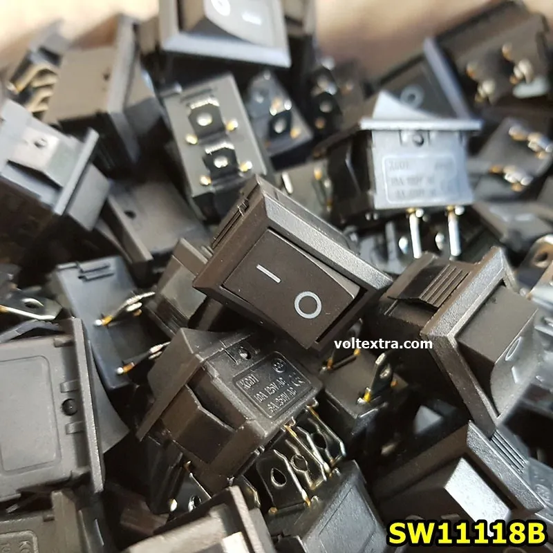 สวิทช์ ON-OFF เหลี่ยมล็ก 2ขา สีดำ